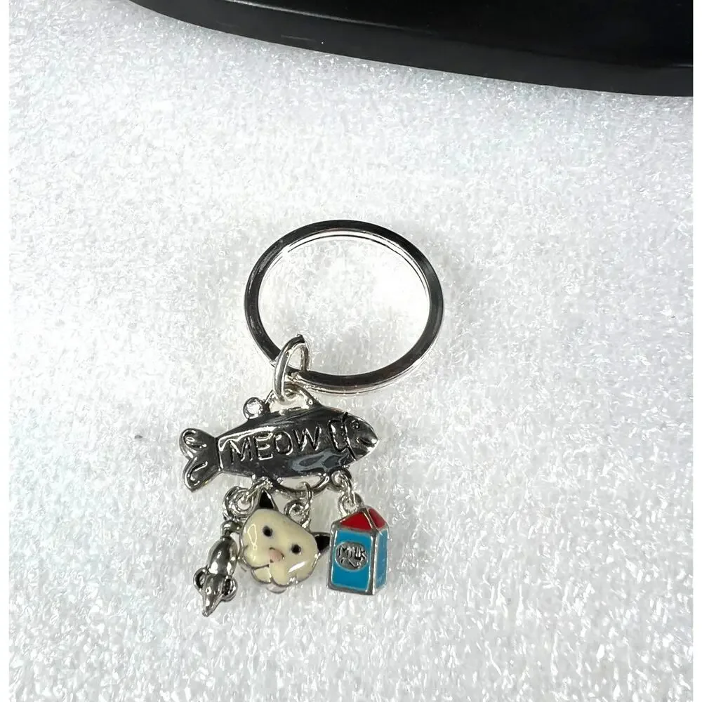 Cute Kitty Cat Meow Cat Person Pet Mom Dad Cat Lover Retro Keychain NEW